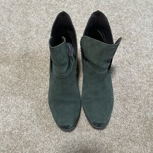 Stylish Green Suede Ankle Boots
